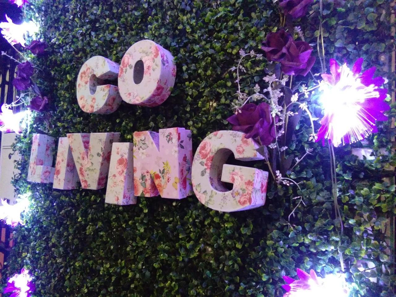 Co.Living Hostel Bandar Seri Begawan Exterior photo